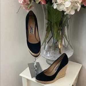 Salvatore Ferragamo | Shoes | Salvatore Ferragamo Black  display picture 1